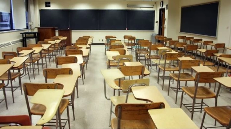 Κλειστά για πρώτη φορά μετά από 20 χρόνια τα δημόσια ΙΕΚ