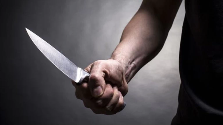 Πάτρα: Ανήλικοι λήστευαν ανήλικους με την απειλή μαχαιριού
