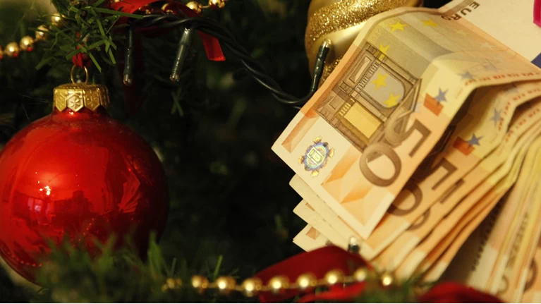 Δώρο Χριστουγέννων 2020: Πως υπολογίζεται, τι να περιμένετε