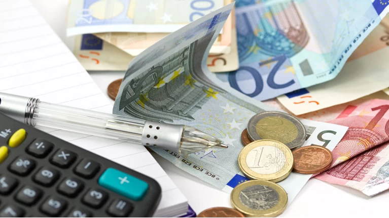 Πώς θα γίνουν οι ελαφρύνσεις σε ΕΝΦΙΑ και εισφορά αλληλεγγύης