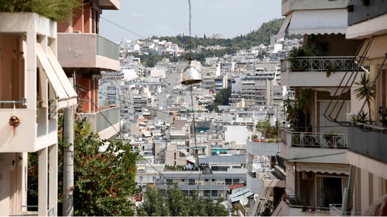 Προστασία πρώτης κατοικίας : Σε θέσεις μάχης τράπεζες και δανειολήπτες