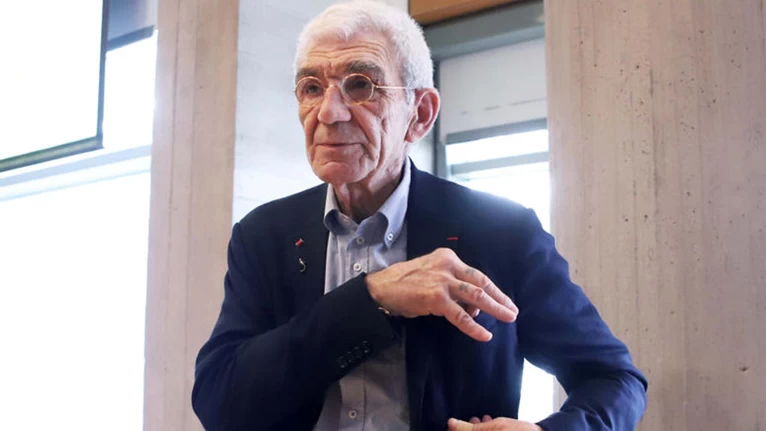 Ο Μπουτάρης «χτύπησε» νέο τατουάζ - Τι συμβολίζει