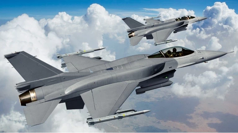 f16