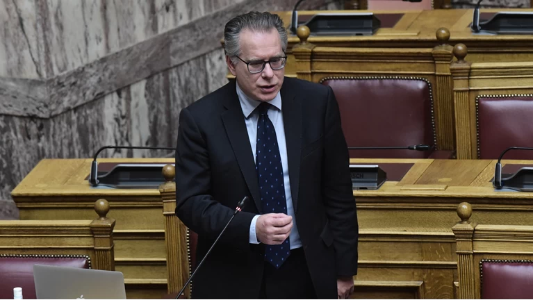 κουμουτσακος